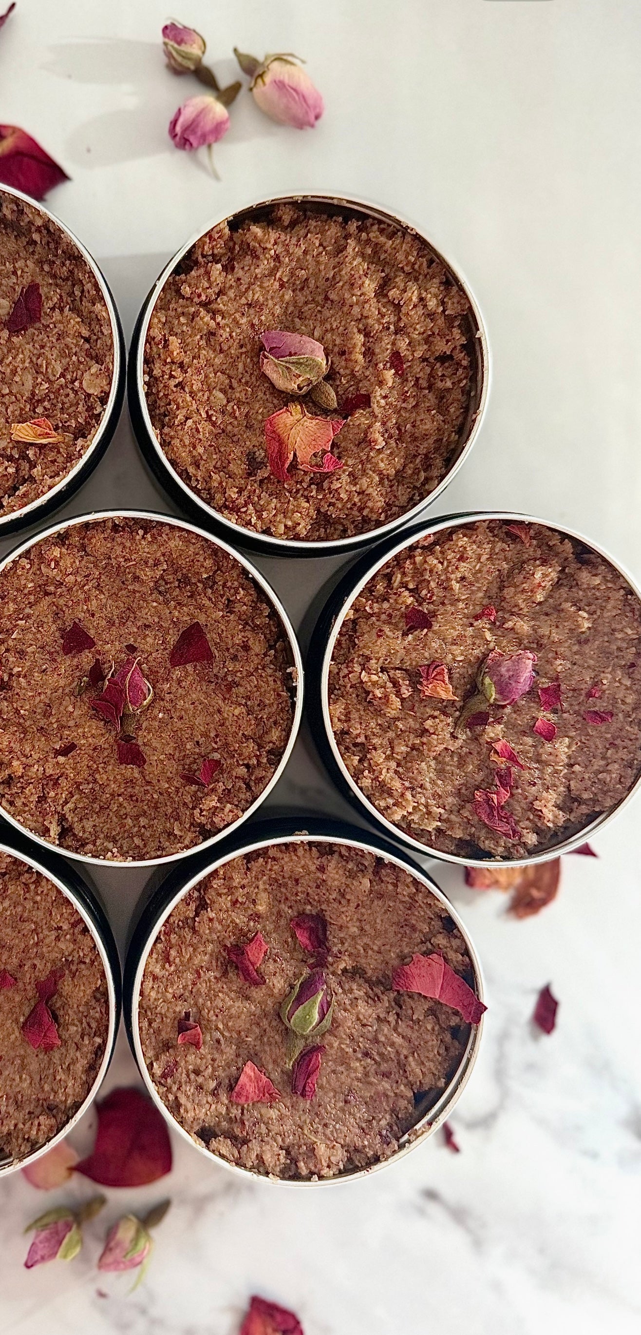 Rosée de Rose Face Scrub